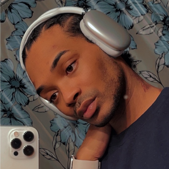 ronleeb247